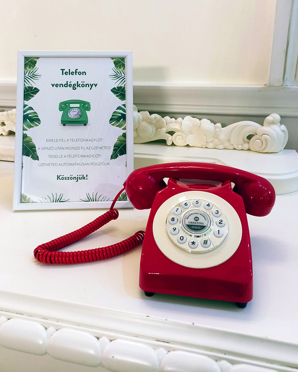 Esküvői telefonos vendégkönyv esküvőre piros színben